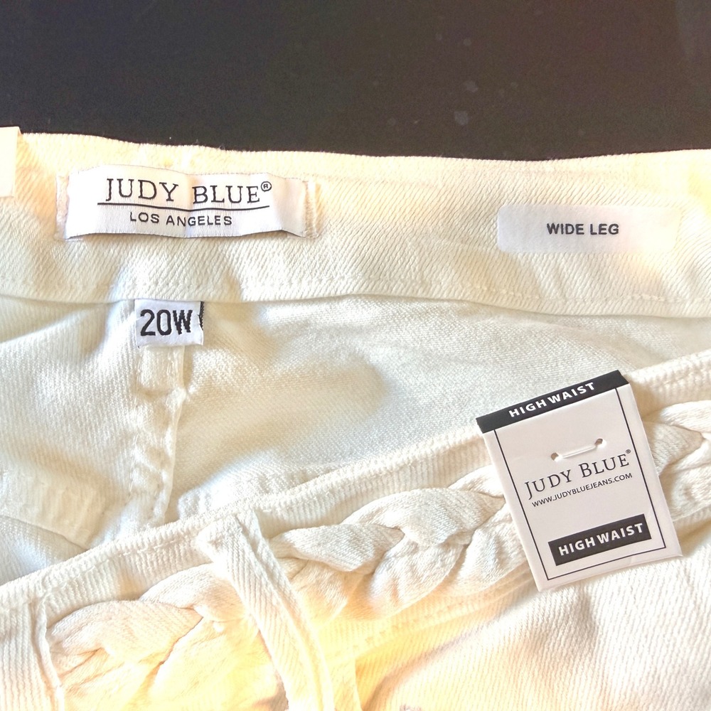 Judy Blue White Wide Leg Jeans Size 20W NWT High Waist Braided JB88781 - Picture 3 of 10